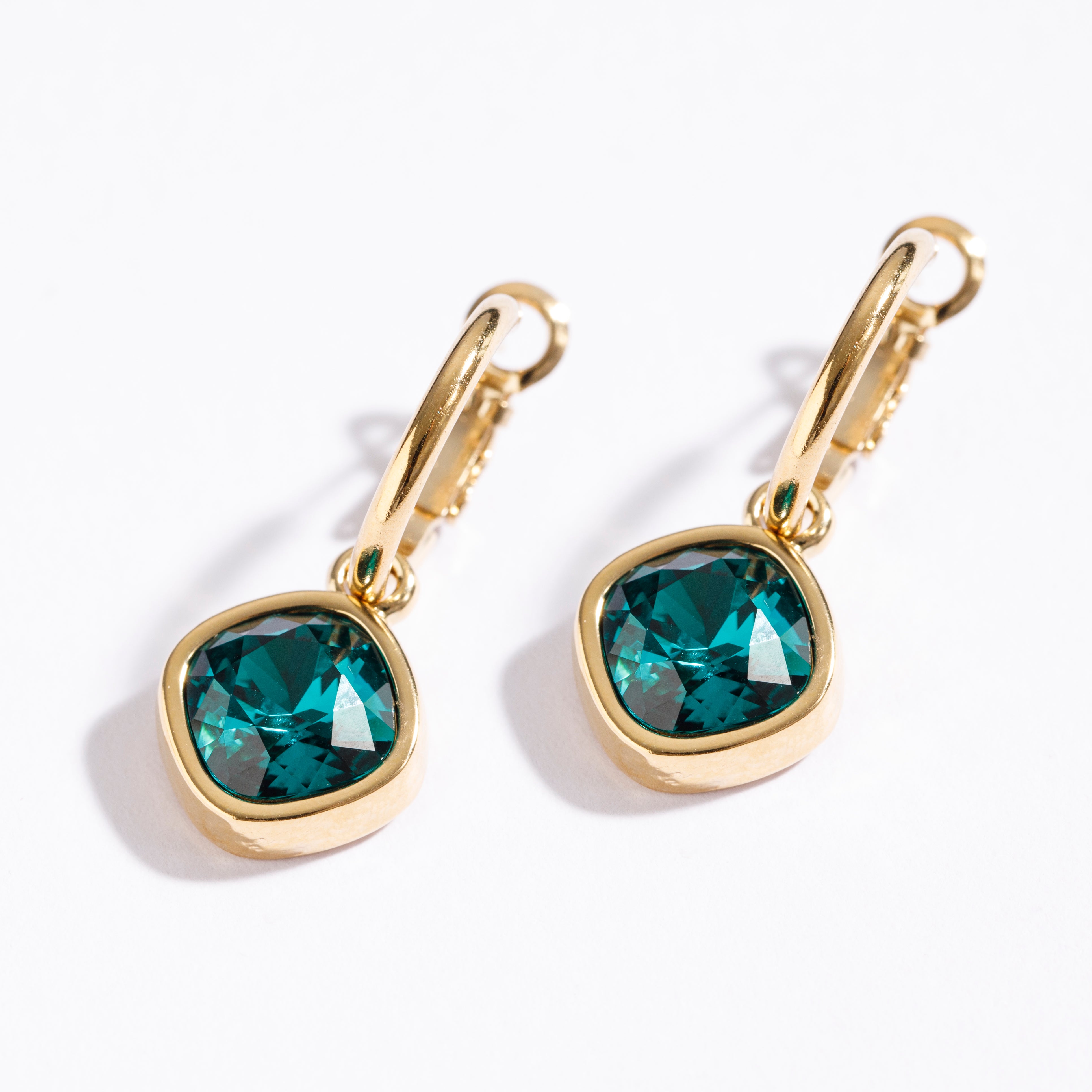 עגילי זהב Envy