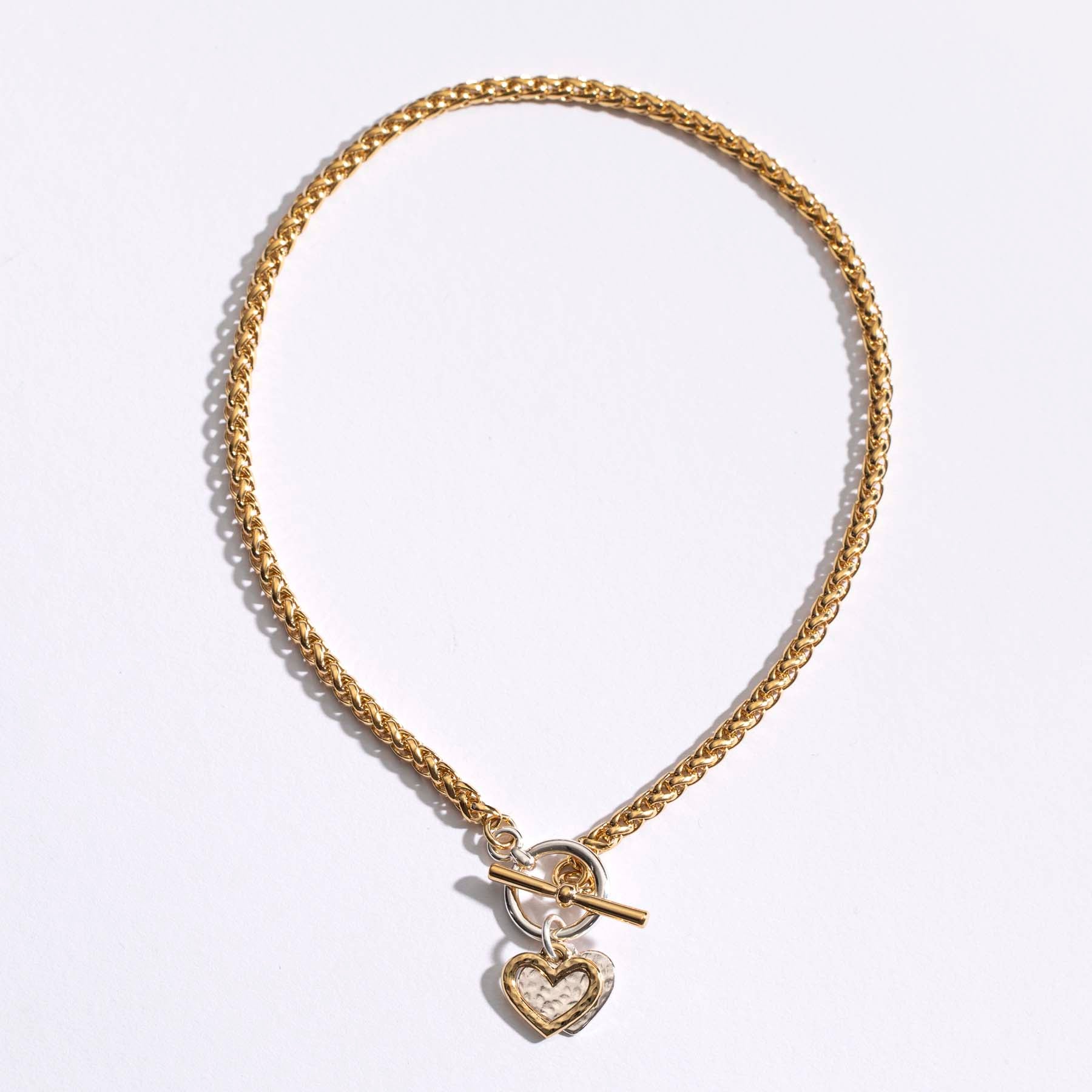 שרשרת אהבה מעבר לפינה זהב