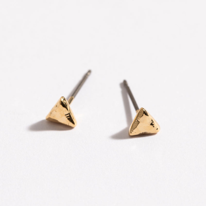 עגיל פין זהב משולש