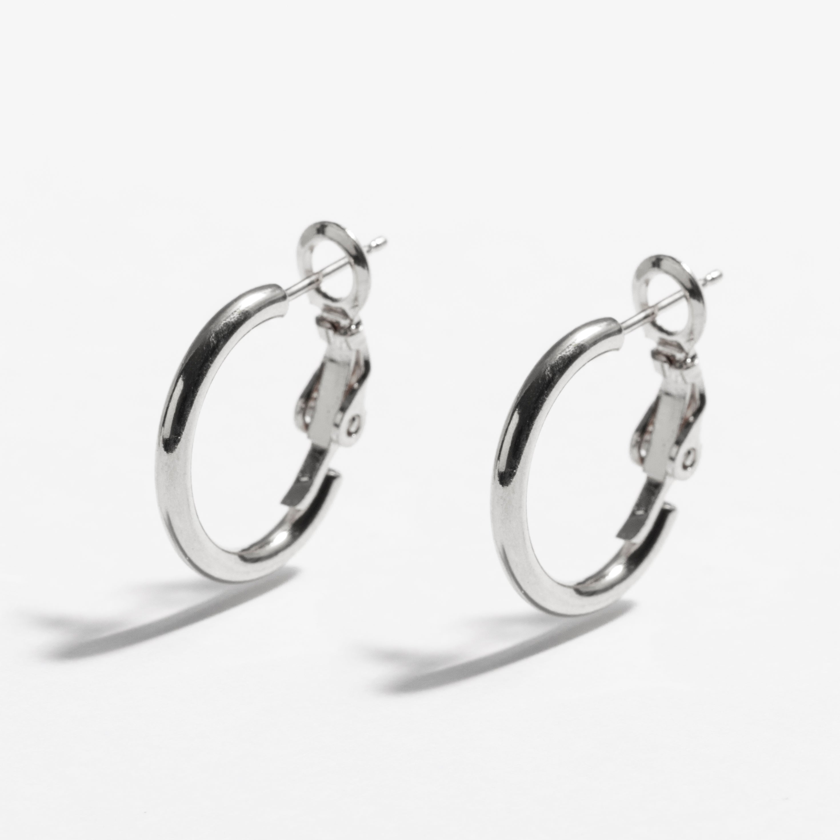 עגילי Must S כסף