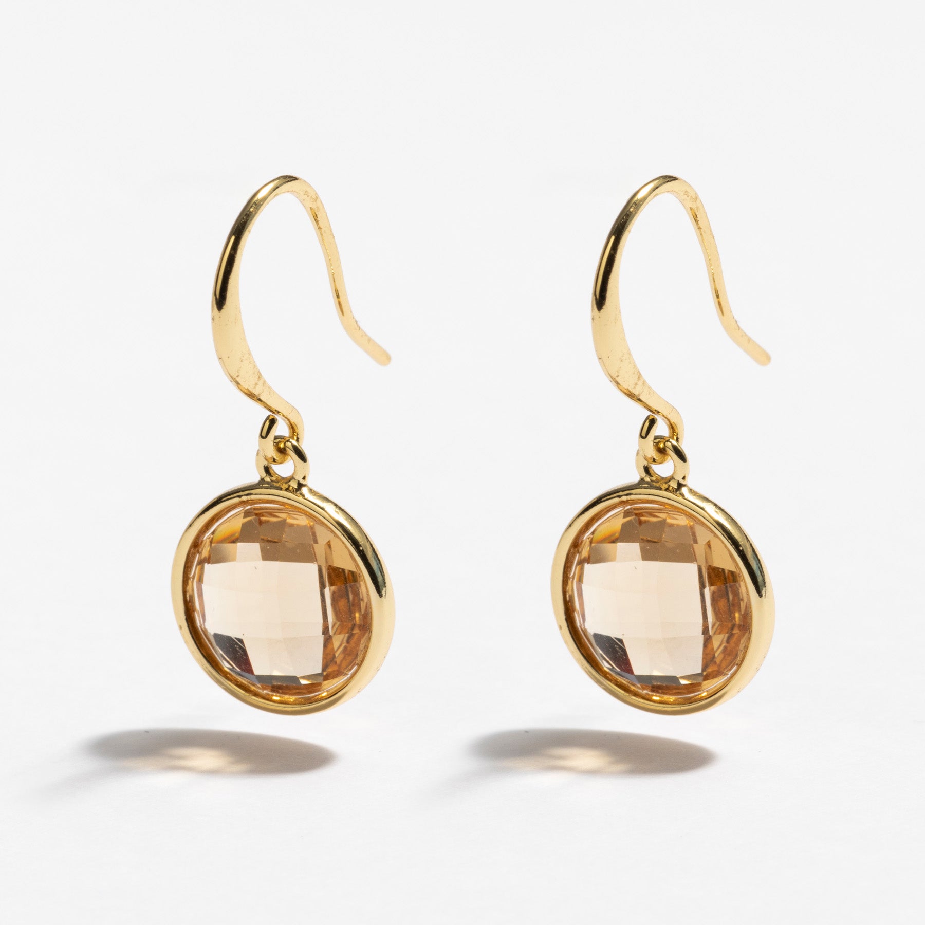 עגילי Luka זהב בז׳