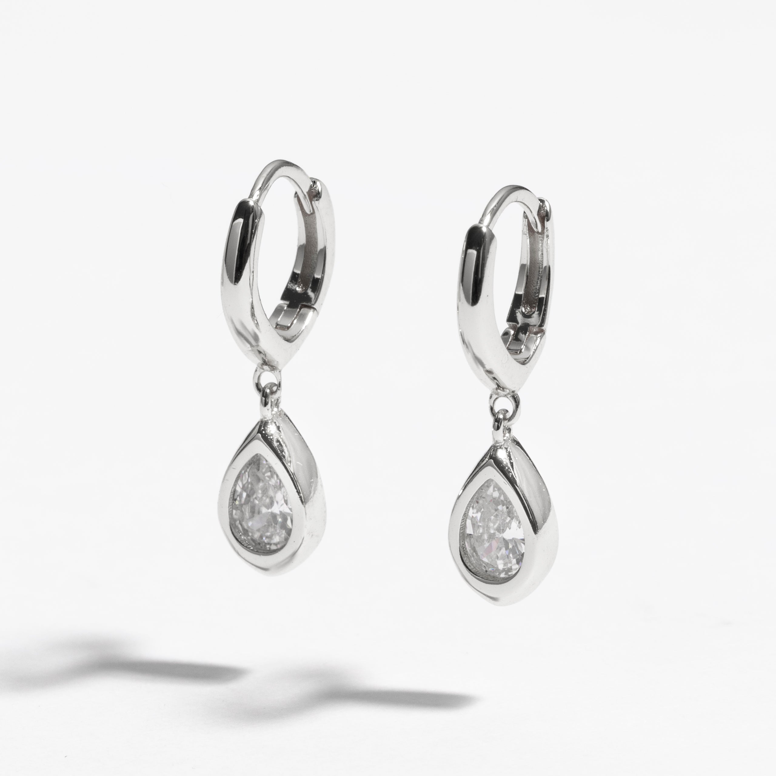 עגילי Daria כסף שקוף