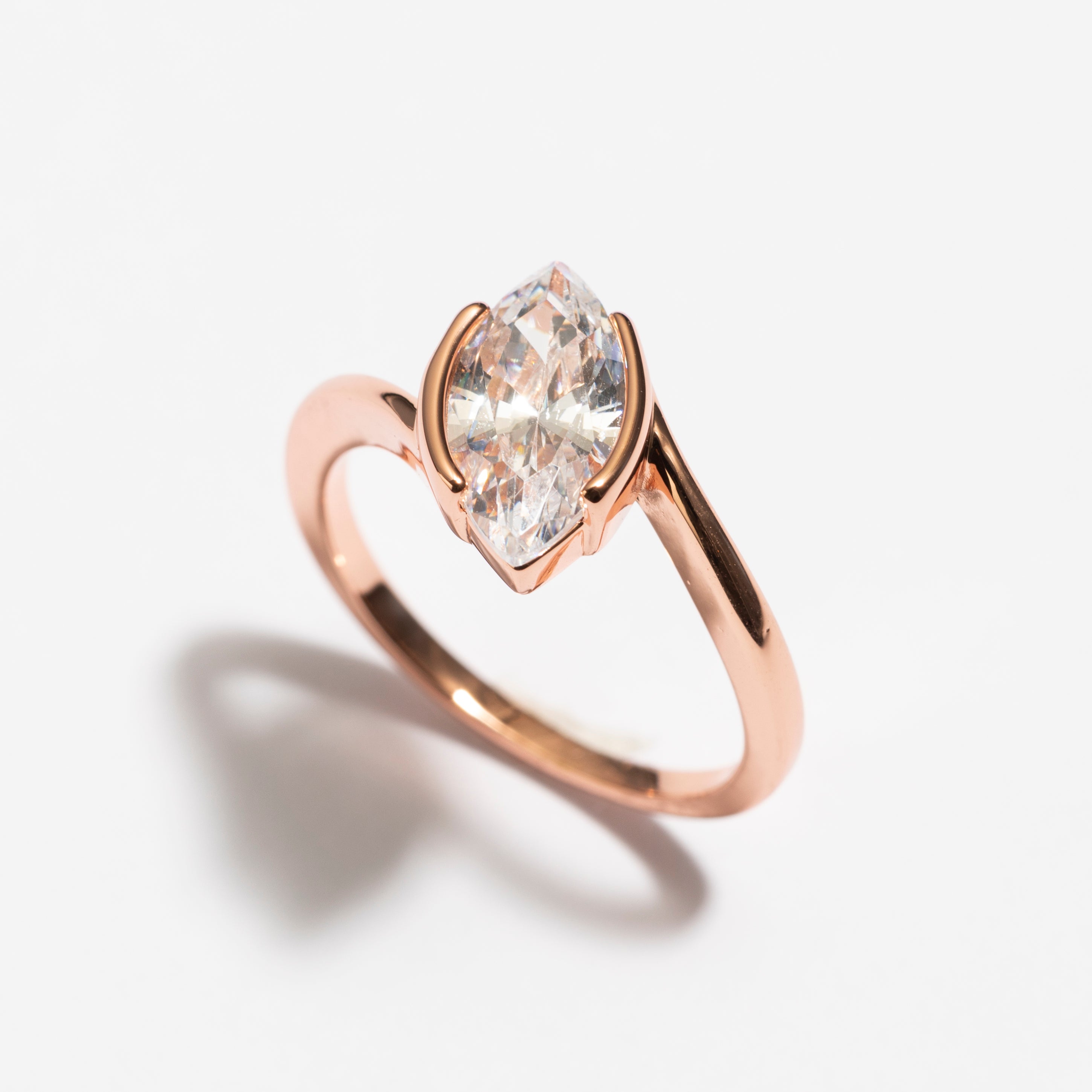 טבעת Lara רוז גולד שקוף
